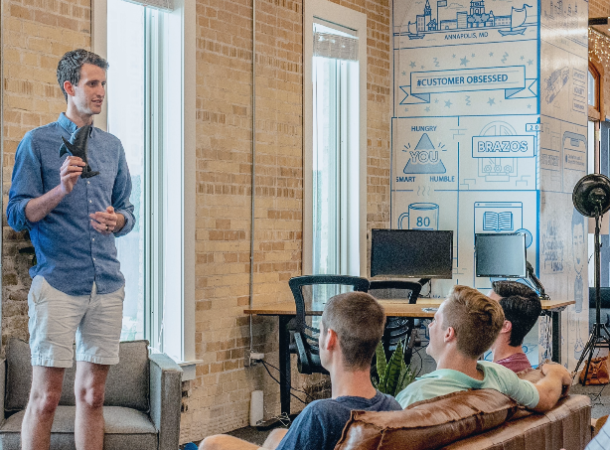 Best Countries for Entrepreneurs [Top 10 in 2024]