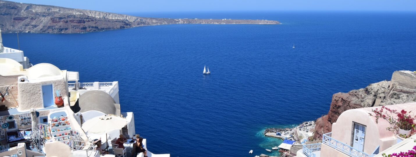 Living in Greece: The Ultimate Guide