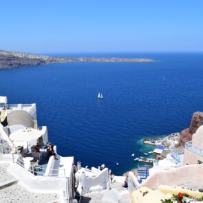 Living in Greece: The Ultimate Guide