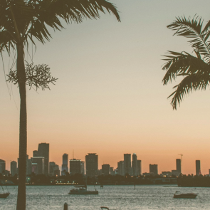 Moving to Florida: Relocation Guide for 2024